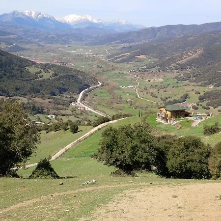 Luxury Chalet Vila On Mountain Top With Great View Kalavryta Exterior photo