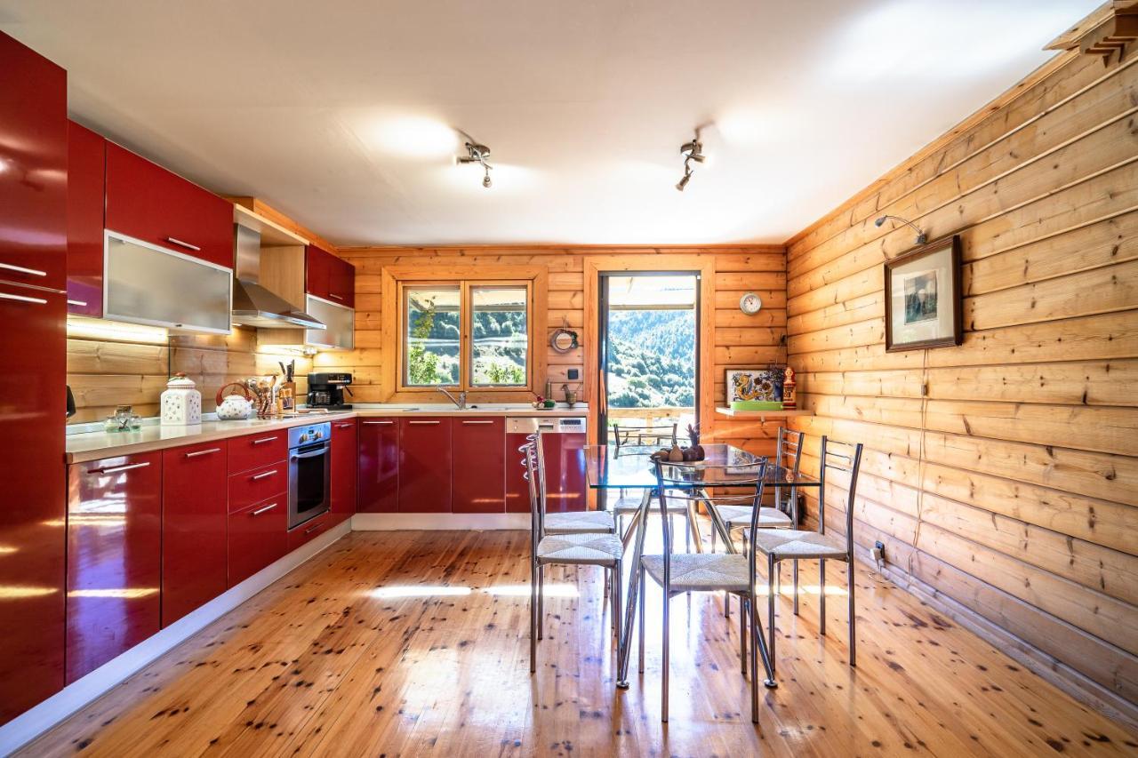 Luxury On Mountain With Great View Chalet Kalavryta